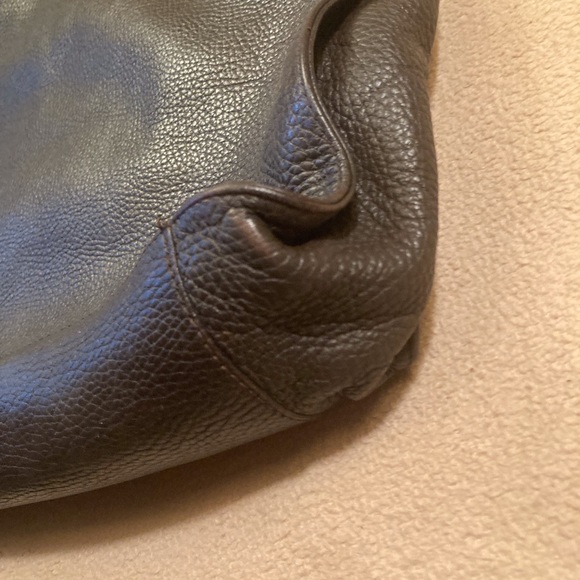 J. Crew Italian soft pebbled  chocolate leather tote bag with strap and pocket - Picture 5 of 16